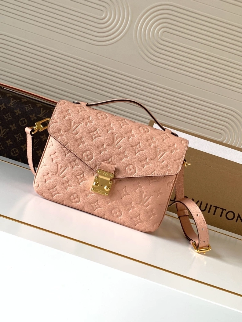 Modern LX Top Handle Bags 10566
