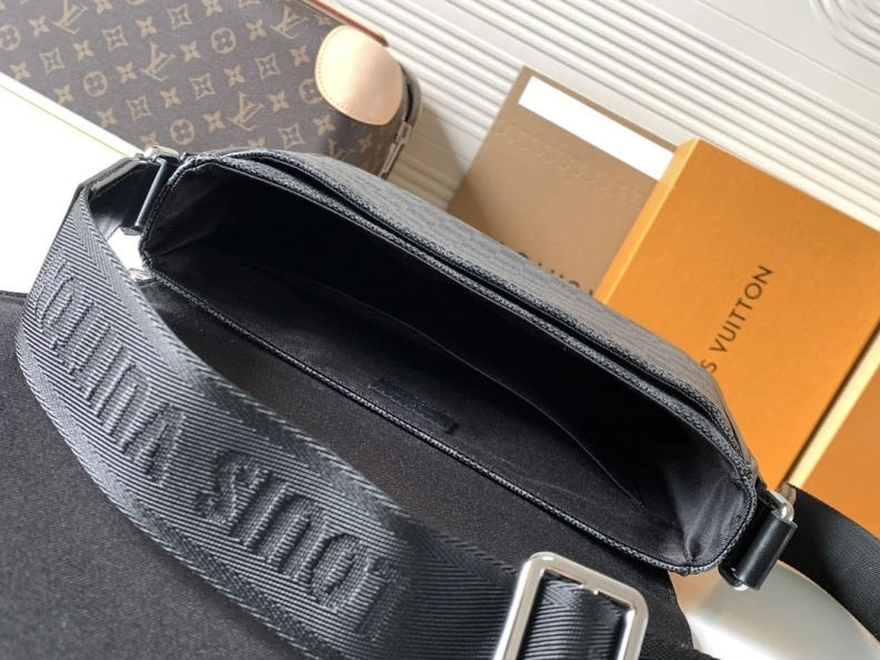Breathable LX Satchel Bags 11086