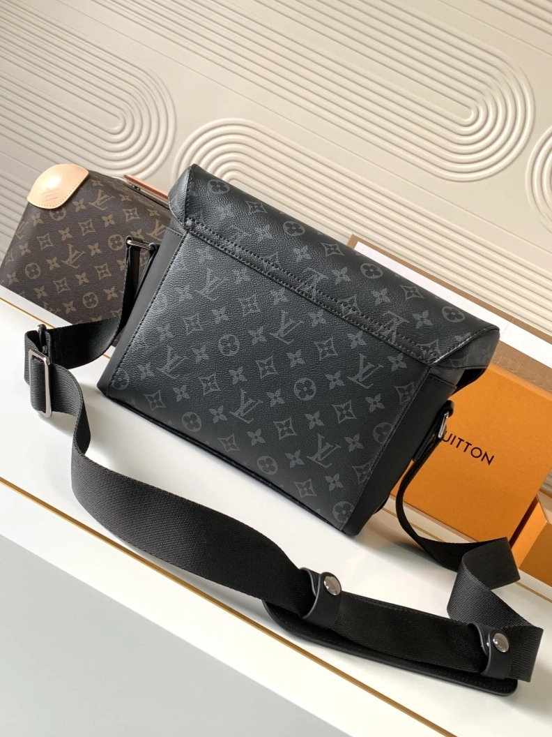 Fashionable LX Satchel Bags 11076