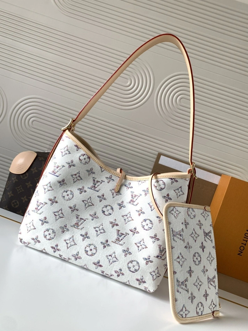 Trendsetting LX Top Handle Bags 10625