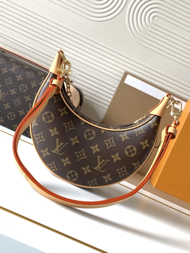 Comfortable LX Top Handle Bags 10585