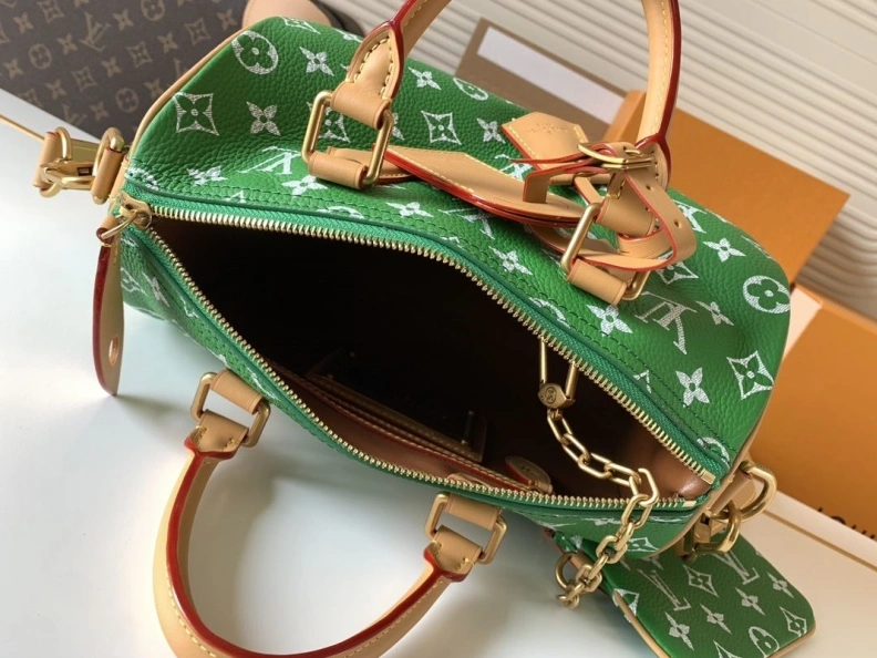 StreetReady LX Speedy Bags 10744