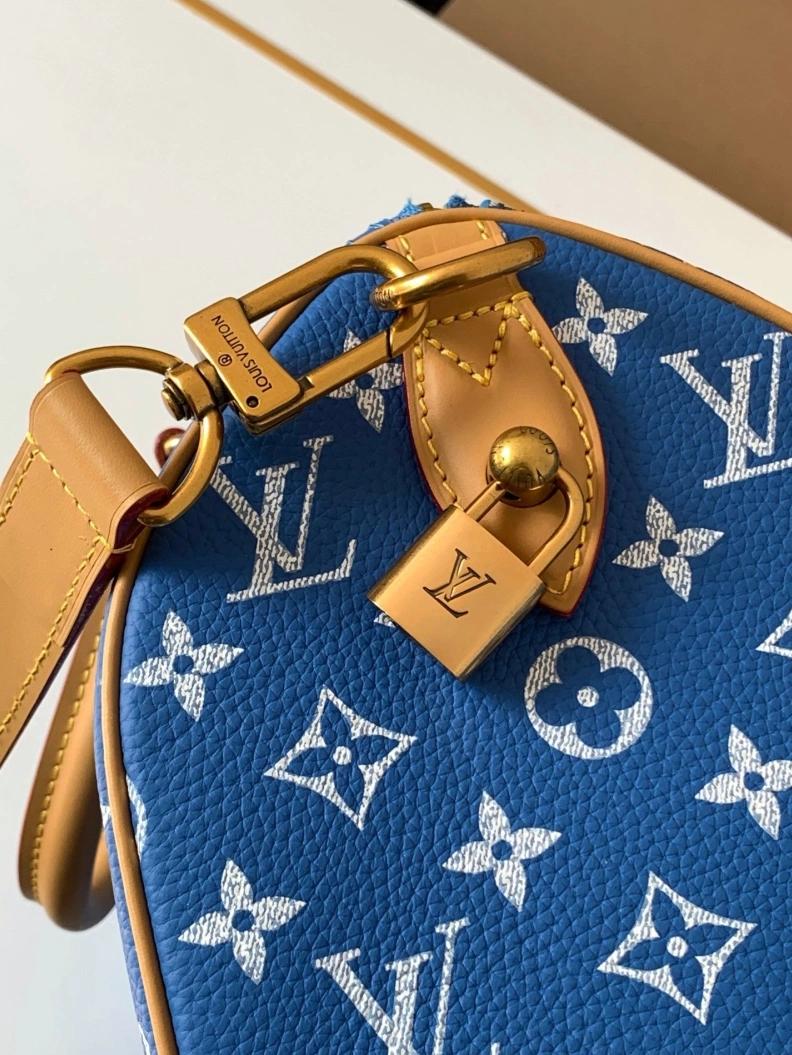 Versatile LX Speedy Bags 10747