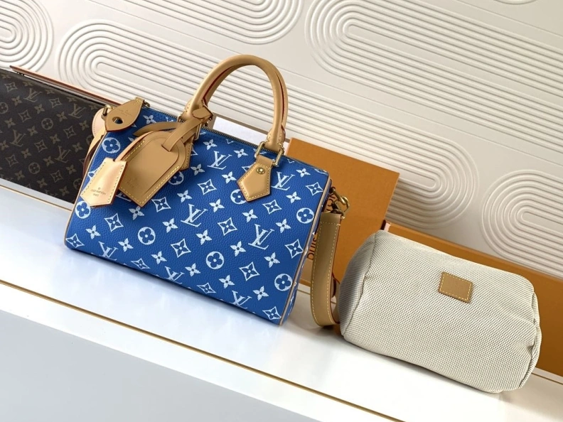 Versatile LX Speedy Bags 10747