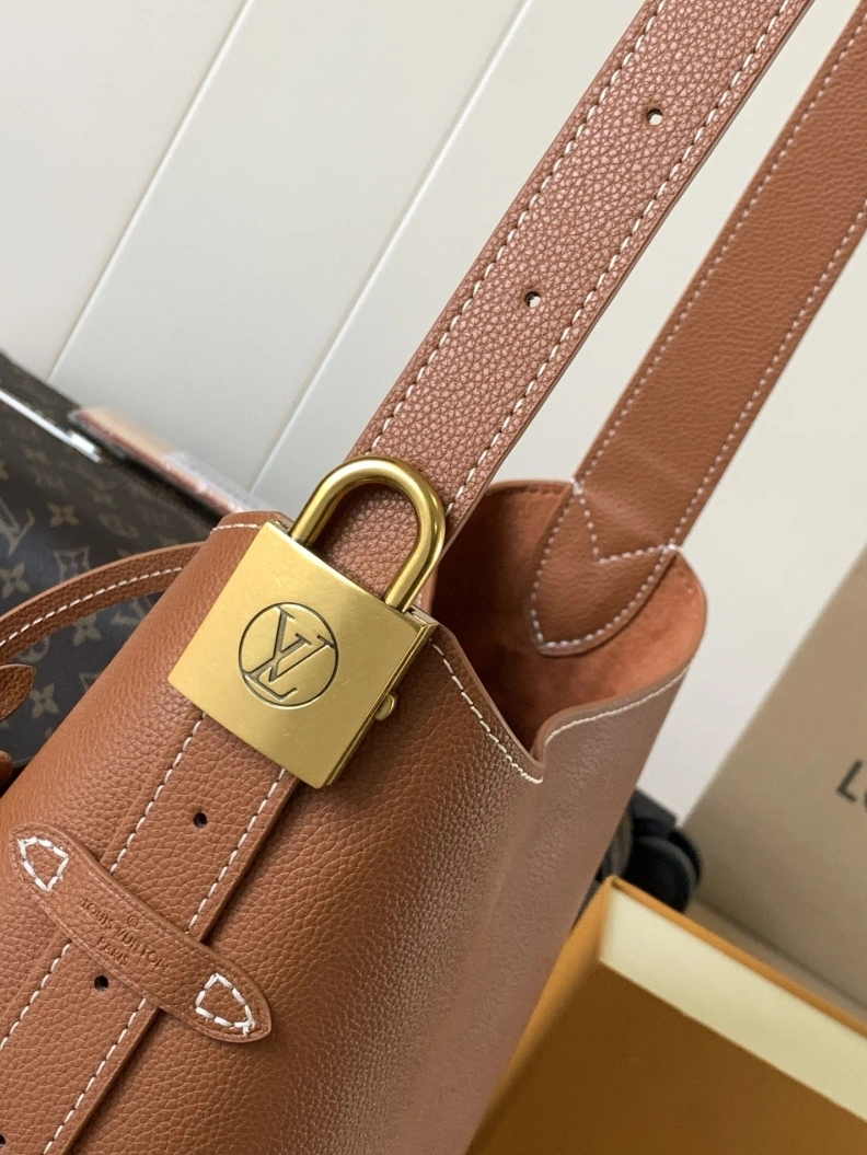 EyeCatching LX Bucket Bags 11797
