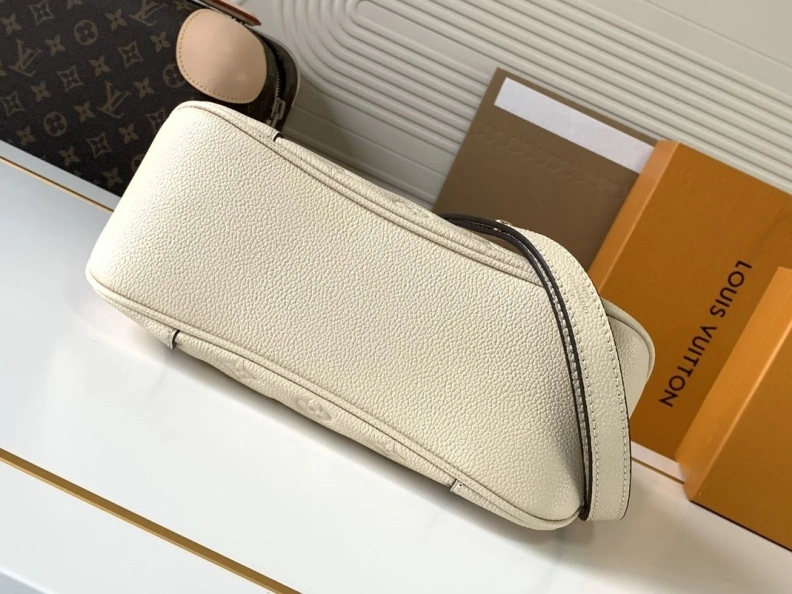 Popular LX Satchel Bags 11059