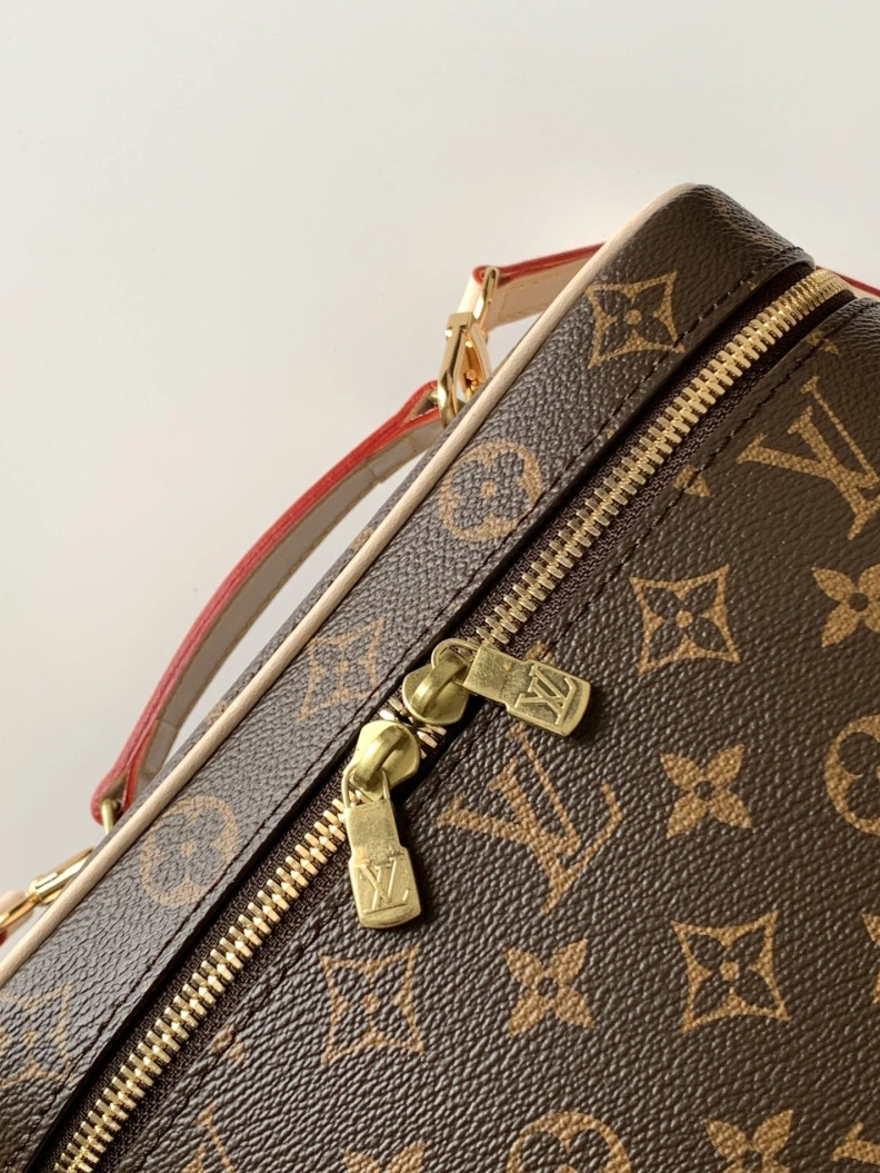 Modern LX Cosmetic Bags 11496