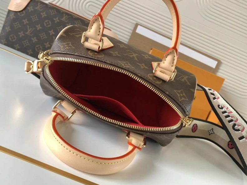 Sophisticated LX Speedy Bags 10735
