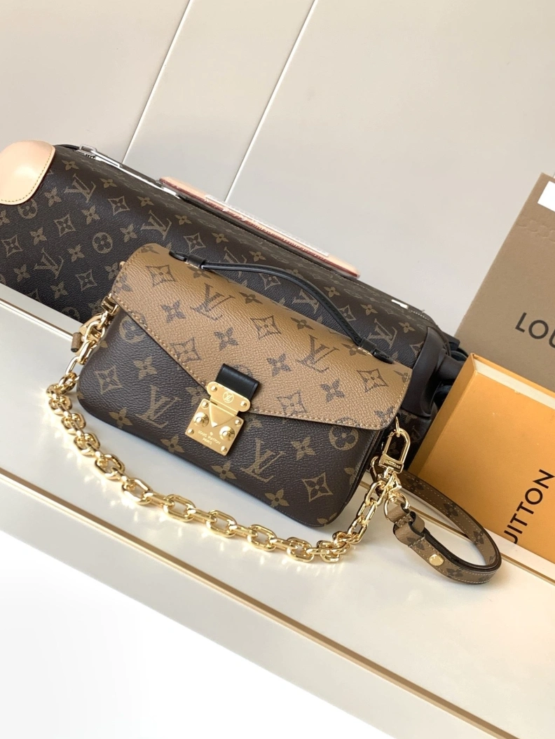 Sophisticated LX Satchel Bags 11068