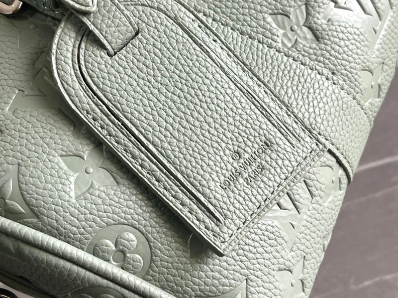 LX Travel Bags ModernLook 10523