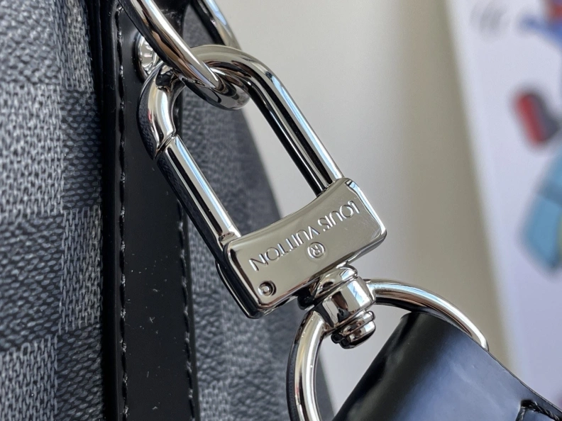 LX Travel Bags Sleek 10503