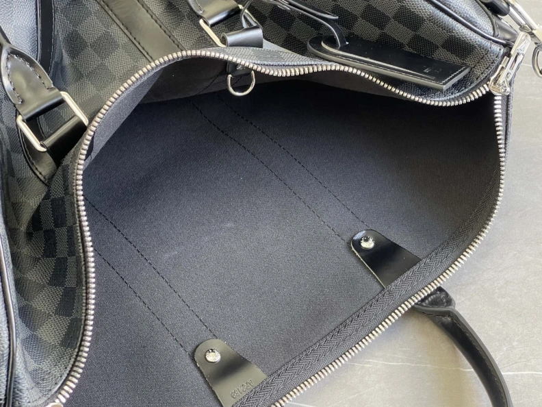 LX Travel Bags Sleek 10503