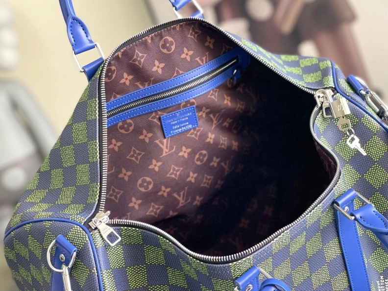 Vibrant LX Travel Bags 10494
