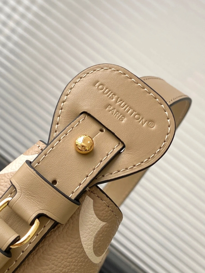 Flexible LX Bucket Bags 11802