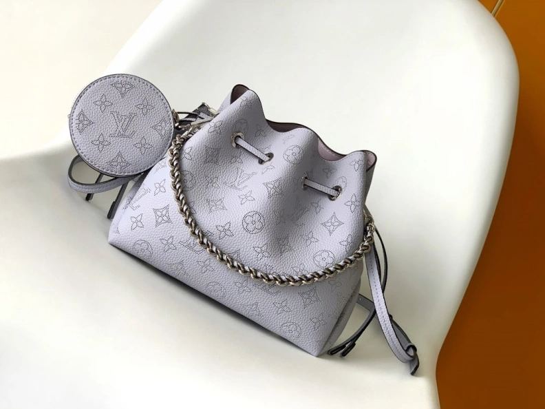 Resilient LX Bucket Bags 9453