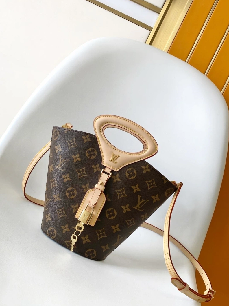 Unique LX Top Handle Bags 8480