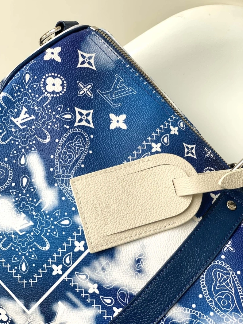 Breathable LX Travel Bags 8192