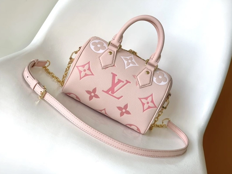Versatile LX Speedy Bags 8615