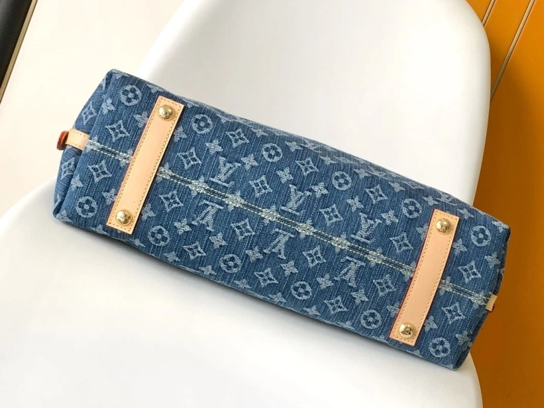 Elegant LX Top Handle Bags 8484