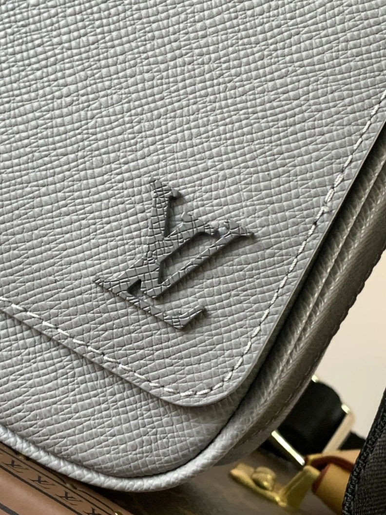 LX Satchel bags Soft 9133