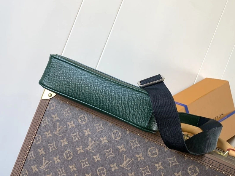 Minimalist LX Satchel bags 9134