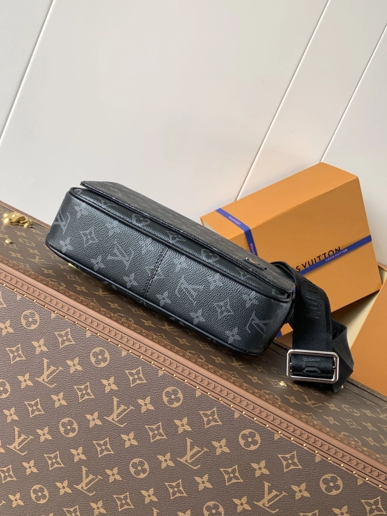 Efficient LX Satchel bags 9121