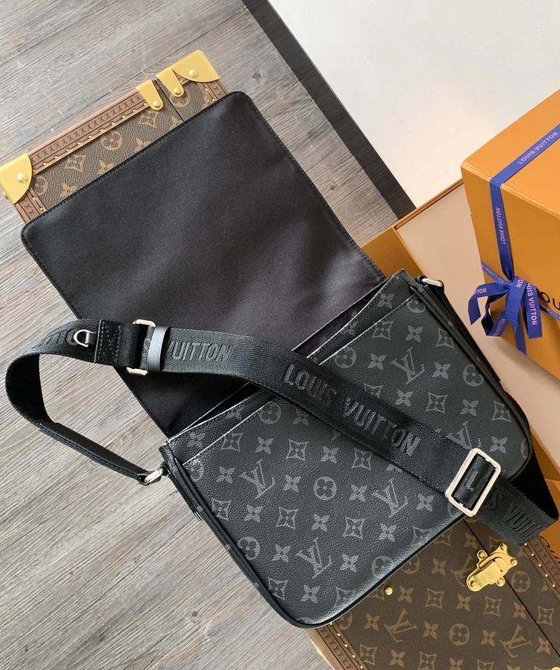Efficient LX Satchel bags 9121