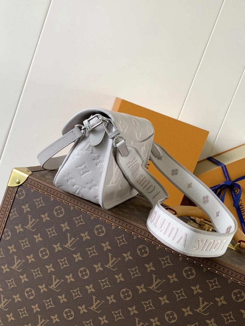 LX Satchel bags Sleek 9128