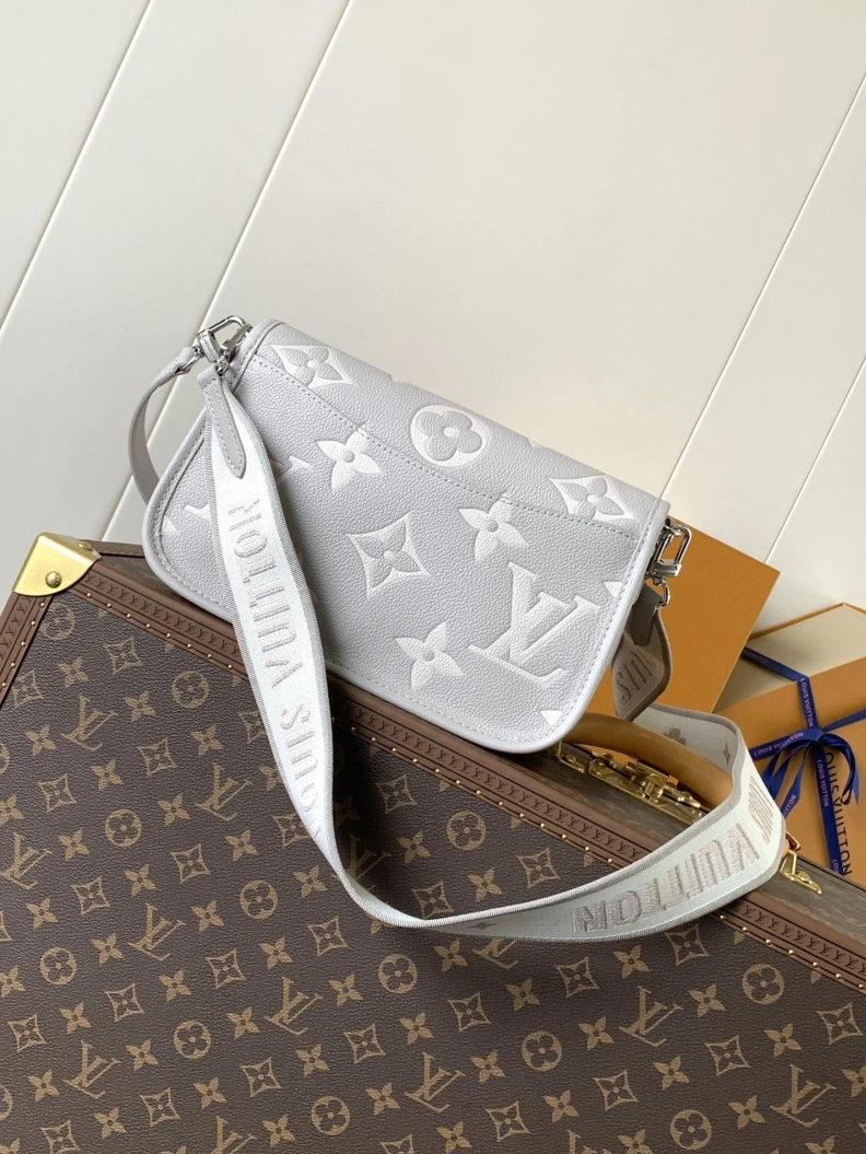 LX Satchel bags Sleek 9128