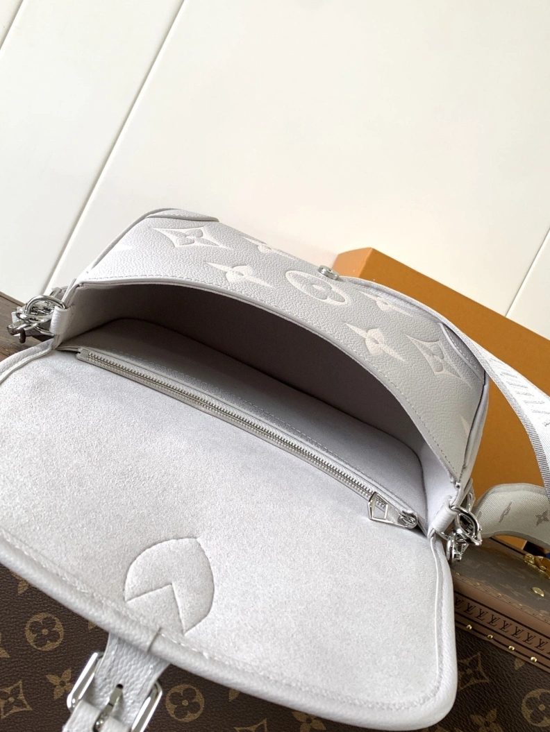 LX Satchel bags Sleek 9128