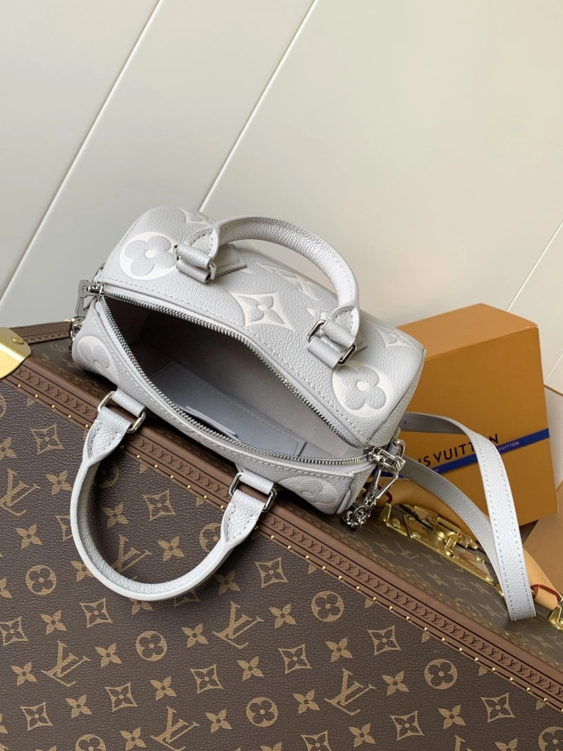 BestValue LX Speedy Bags 8610