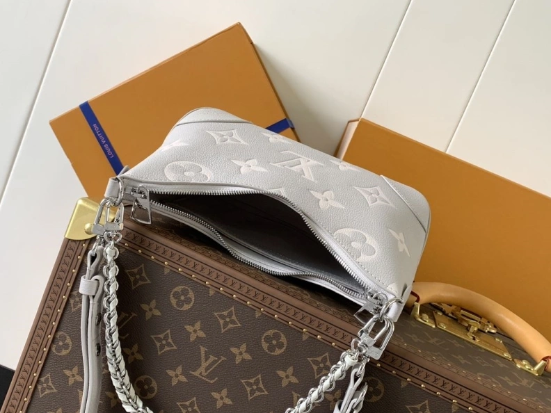 LX Satchel bags Resilient 9117