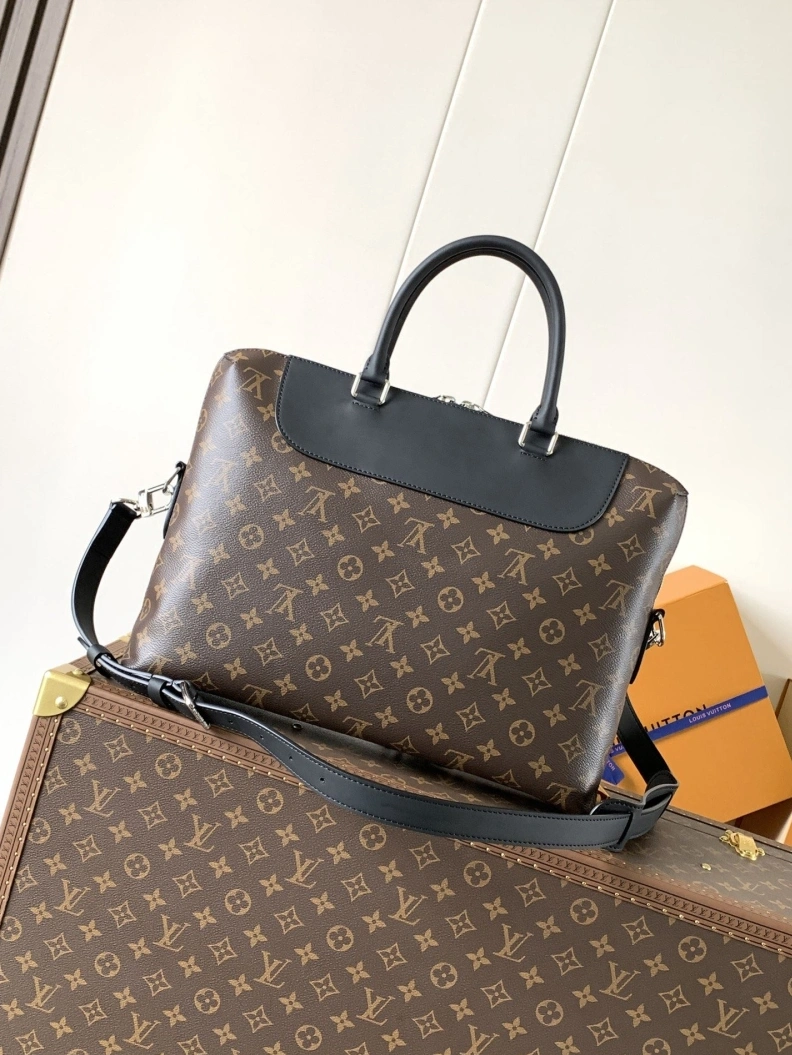 Sophisticated LX Top Handle Bags 8467