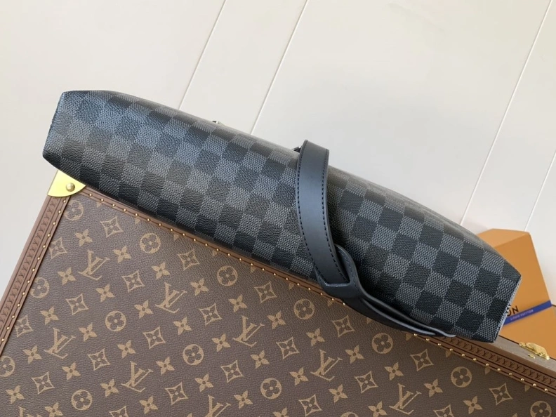 Flexible LX Top Handle Bags 8466