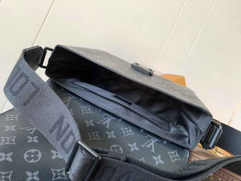 LX Satchel bags Durable 9105