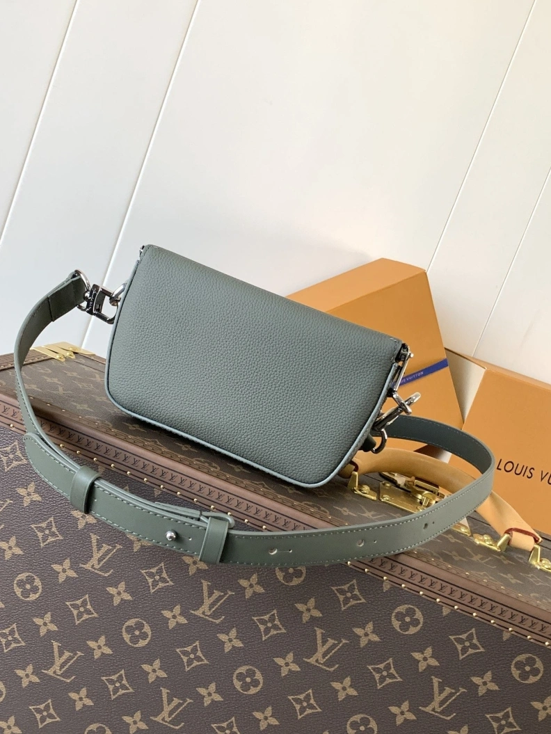 LX Satchel bags EyeCatching 9119