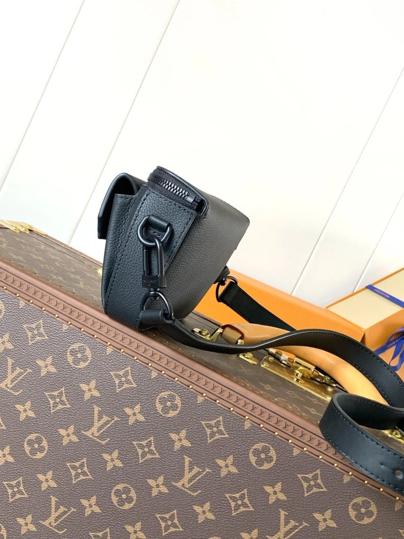 LX Satchel bags Refined 9096