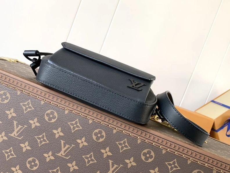 LX Satchel bags Refined 9096