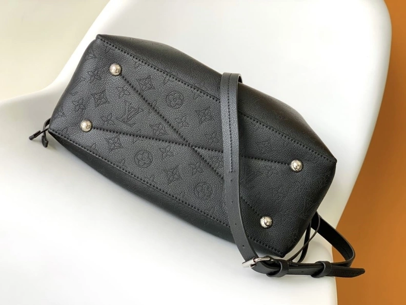 Unique LX Top Handle Bags 8481