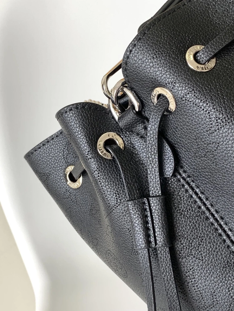 Unique LX Top Handle Bags 8481