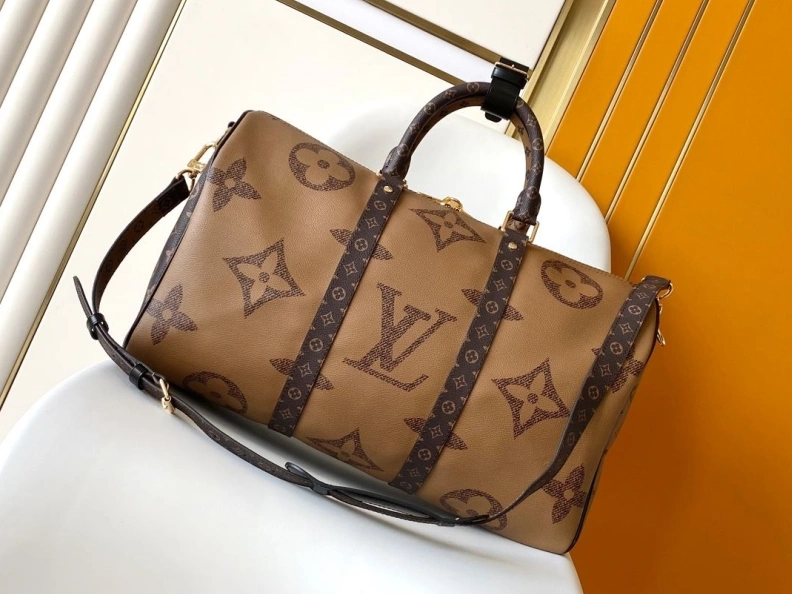 WellDesigned LX Travel Bags 8181