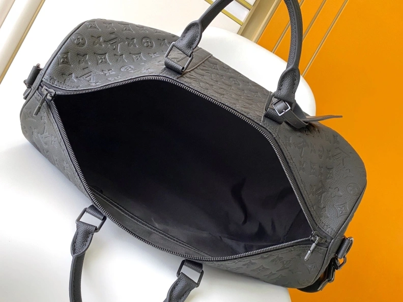 HighQuality LX Travel Bags 8182