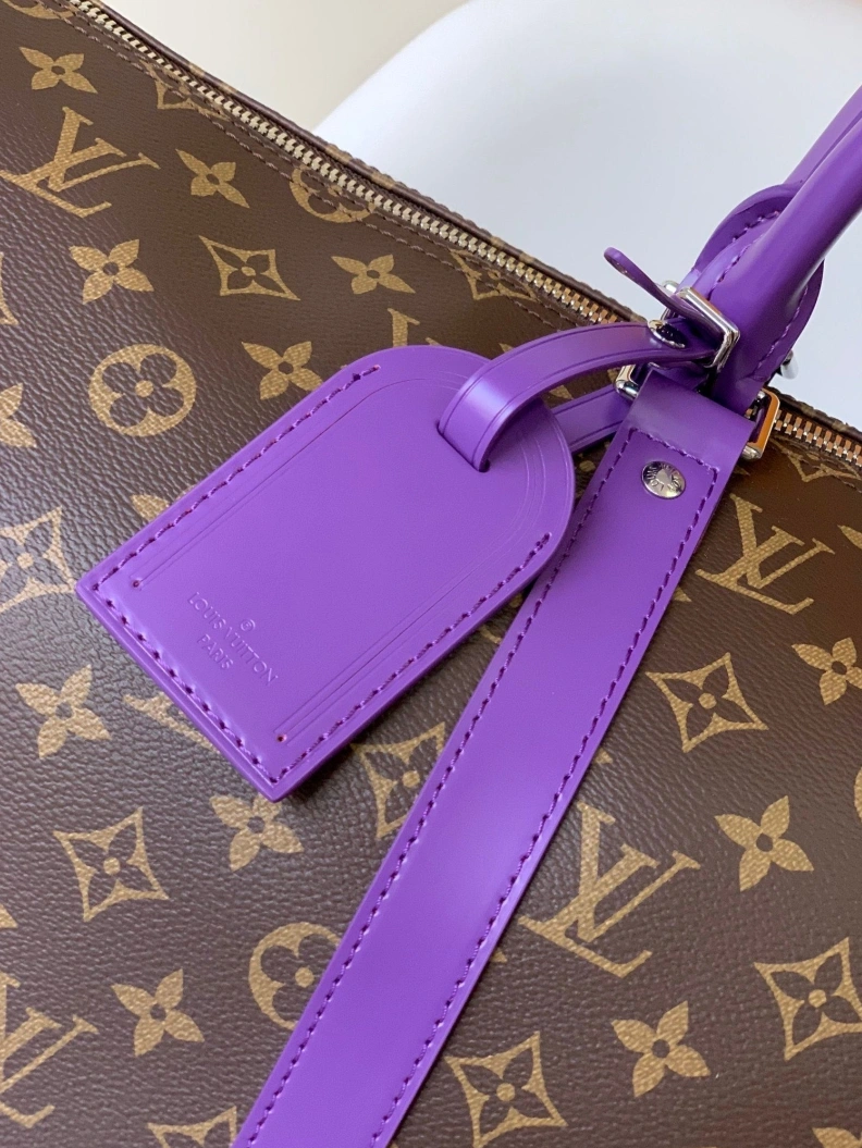 DailyWear LX Travel Bags 8158