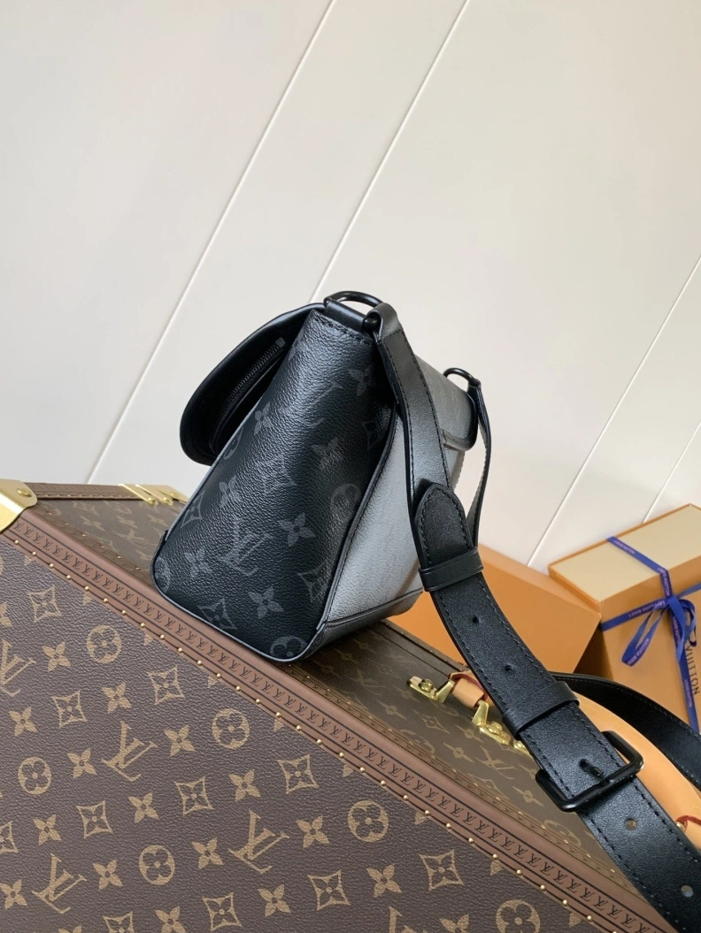 Fashionable LX Satchel bags 9109