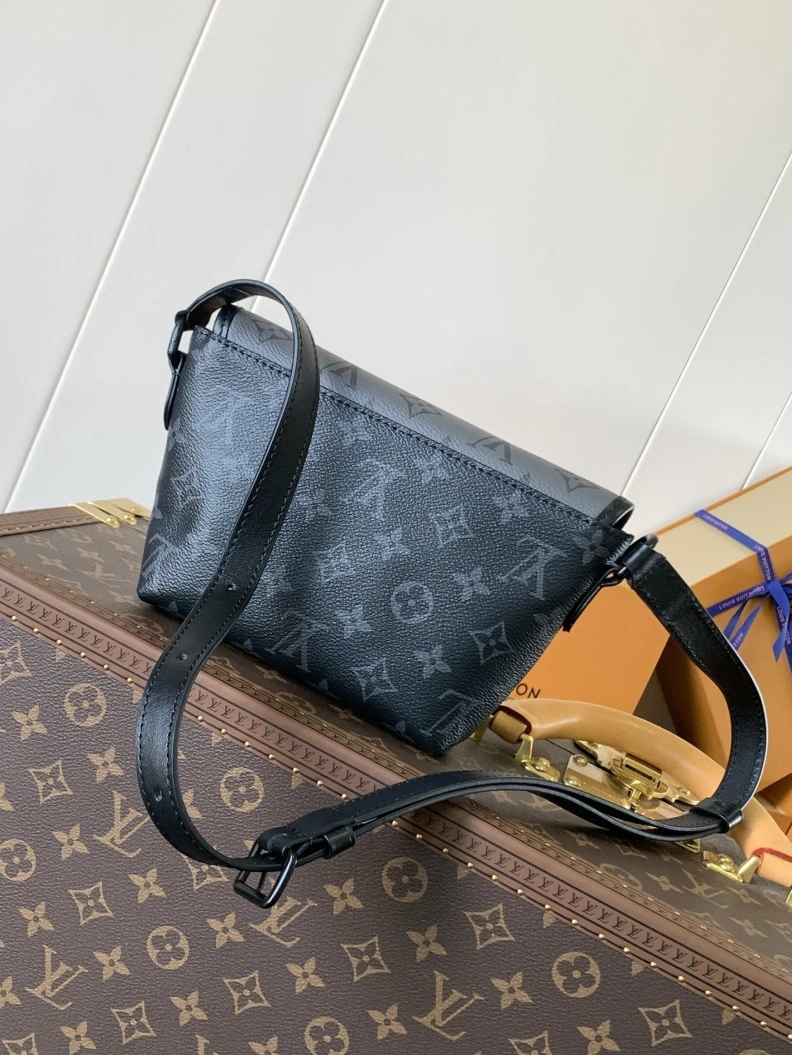 LX Satchel bags Functional 9095