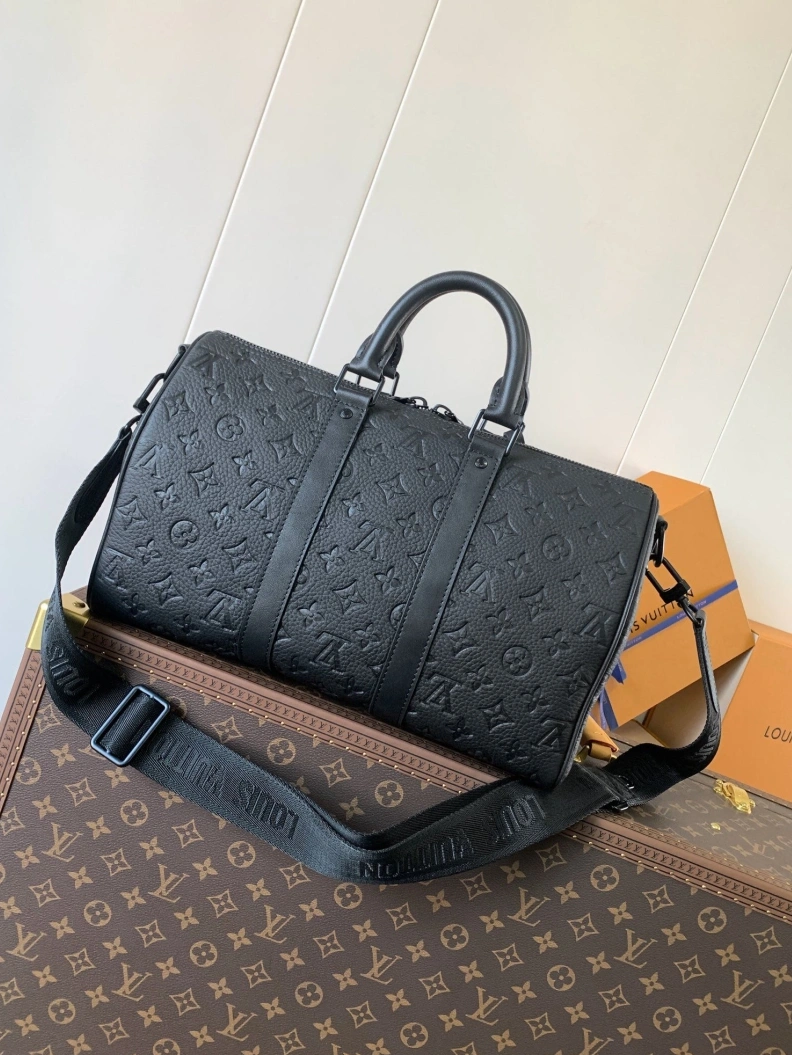 Durable LX Travel Bags 8150