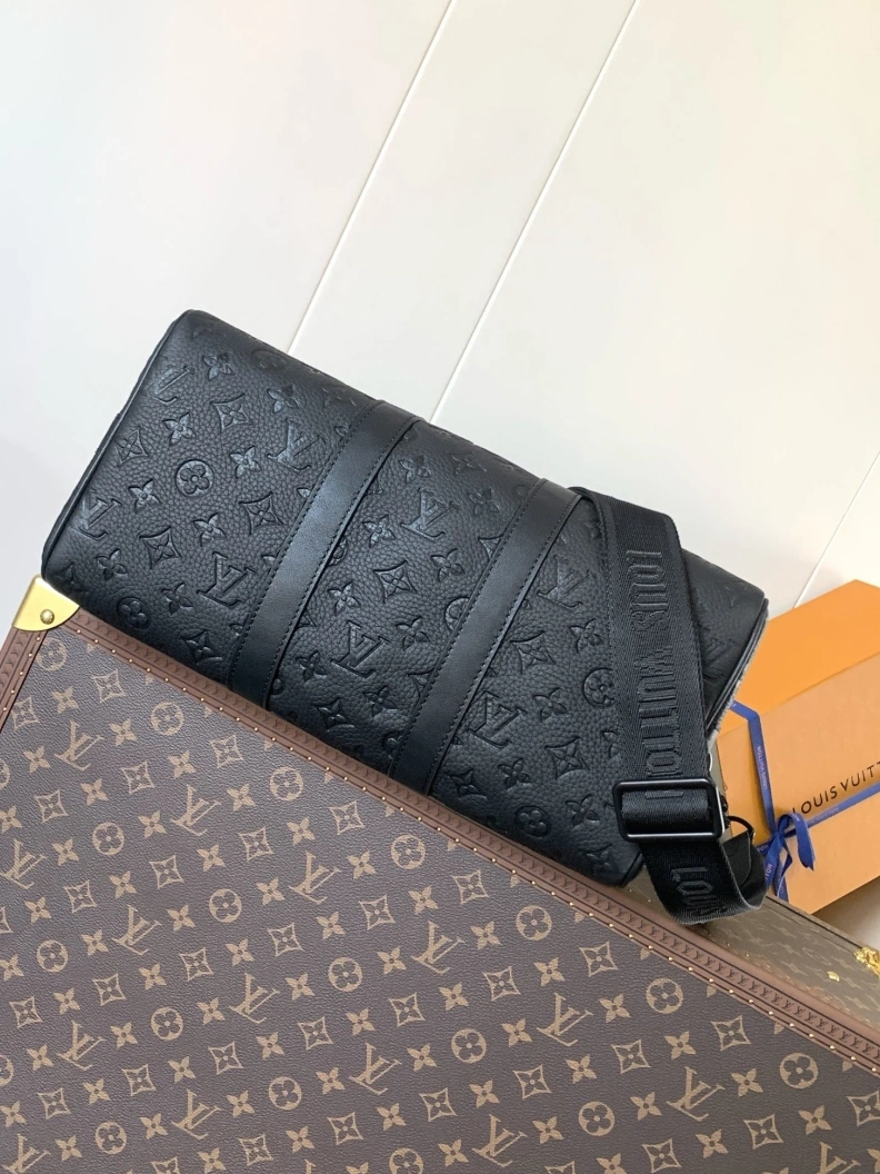 Durable LX Travel Bags 8150
