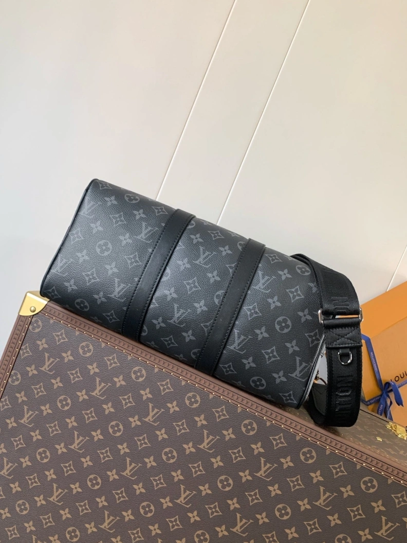 Comfortable LX Travel Bags 8138