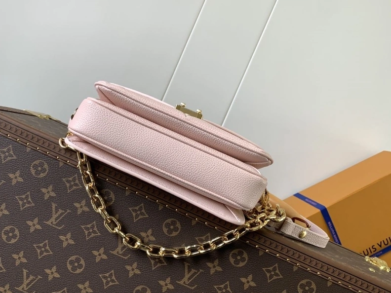 Unique LX Satchel bags 9097