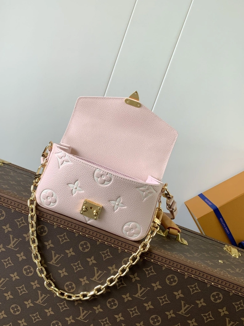 Unique LX Satchel bags 9097
